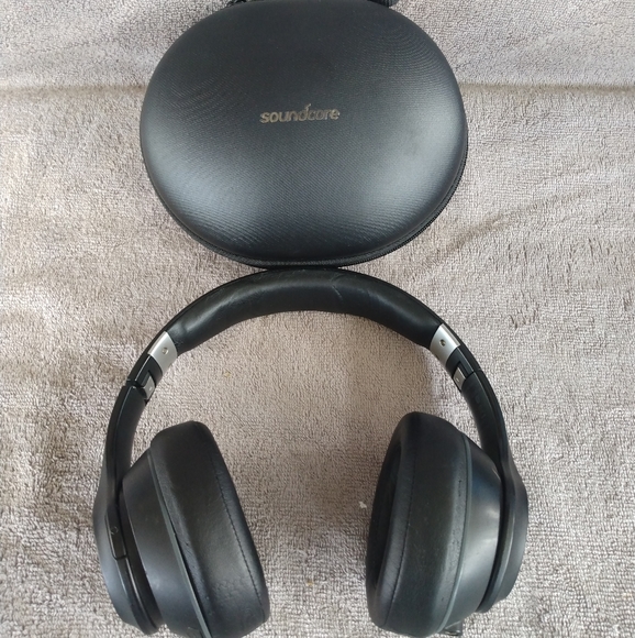 True Wireless Vortex Headphones Review SoundCore Vortex Wireless